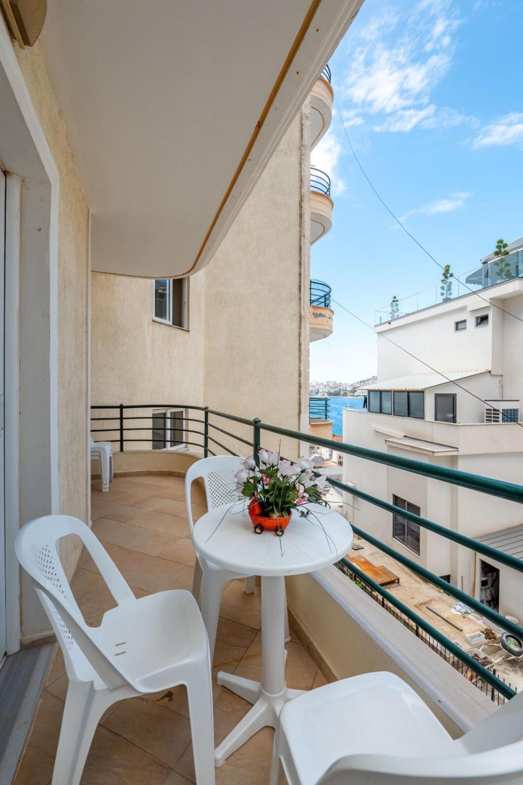Noel Sea View Apartments Sarandë 외부 사진